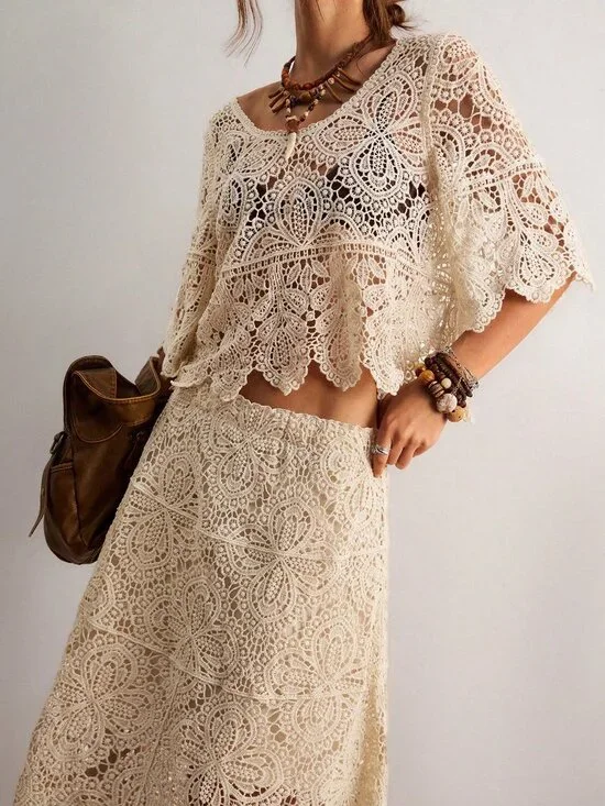 Apricot Elegant Women's Bohemian Crochet Knit Set - Picture 5 of 8